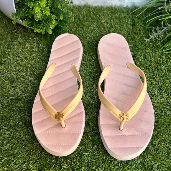 Tory Burch Womens Kira Flip Flops - Meadowsweet/Gold/Pink size 9 gently used - Picture 8 of 14